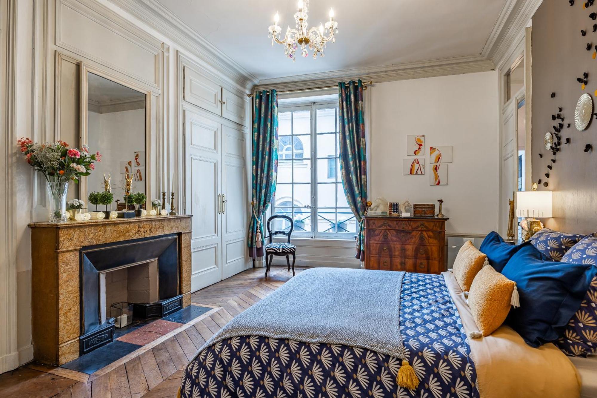 Appartement Haussmannien d’Artiste, exception, quai de Saône balcon+Parking Lião Exterior foto